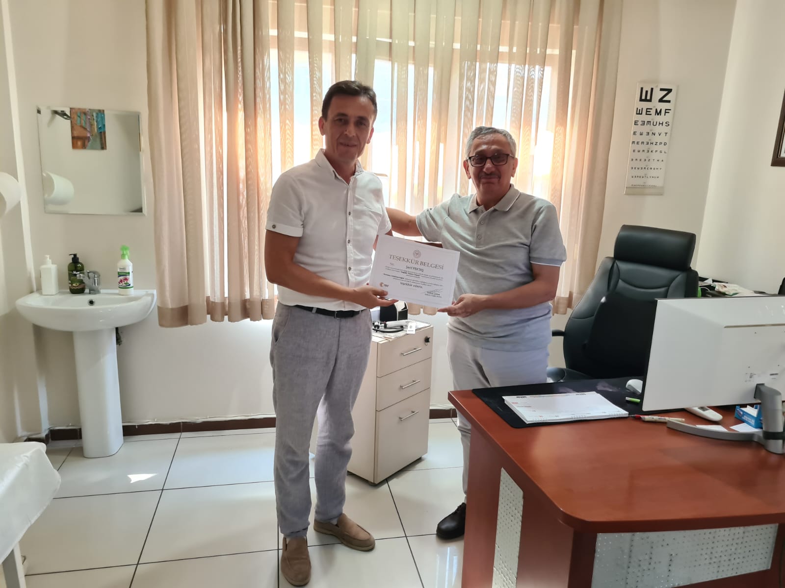 Aile Sağlığı Merkezimiz 002 ve 003 nolu birim hemşire ve doktorlarına Sağlık Müdürlüğü